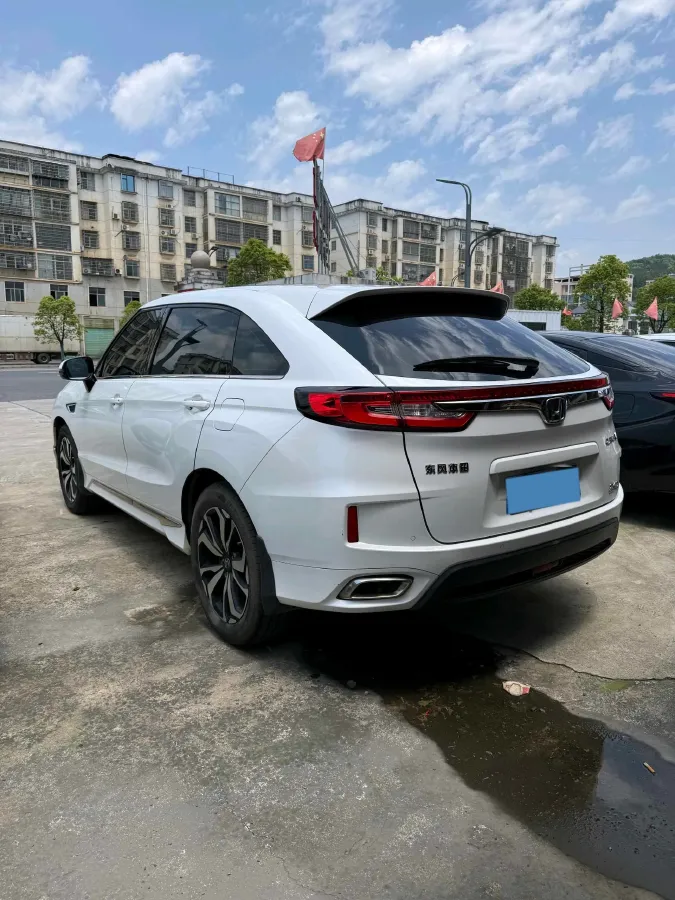 2017 Honda UR-V 1.5T 193HP L4 CVT,autocango,china used car exporter,china ev exporter,chinese used car exporter,chinese used ev exporter