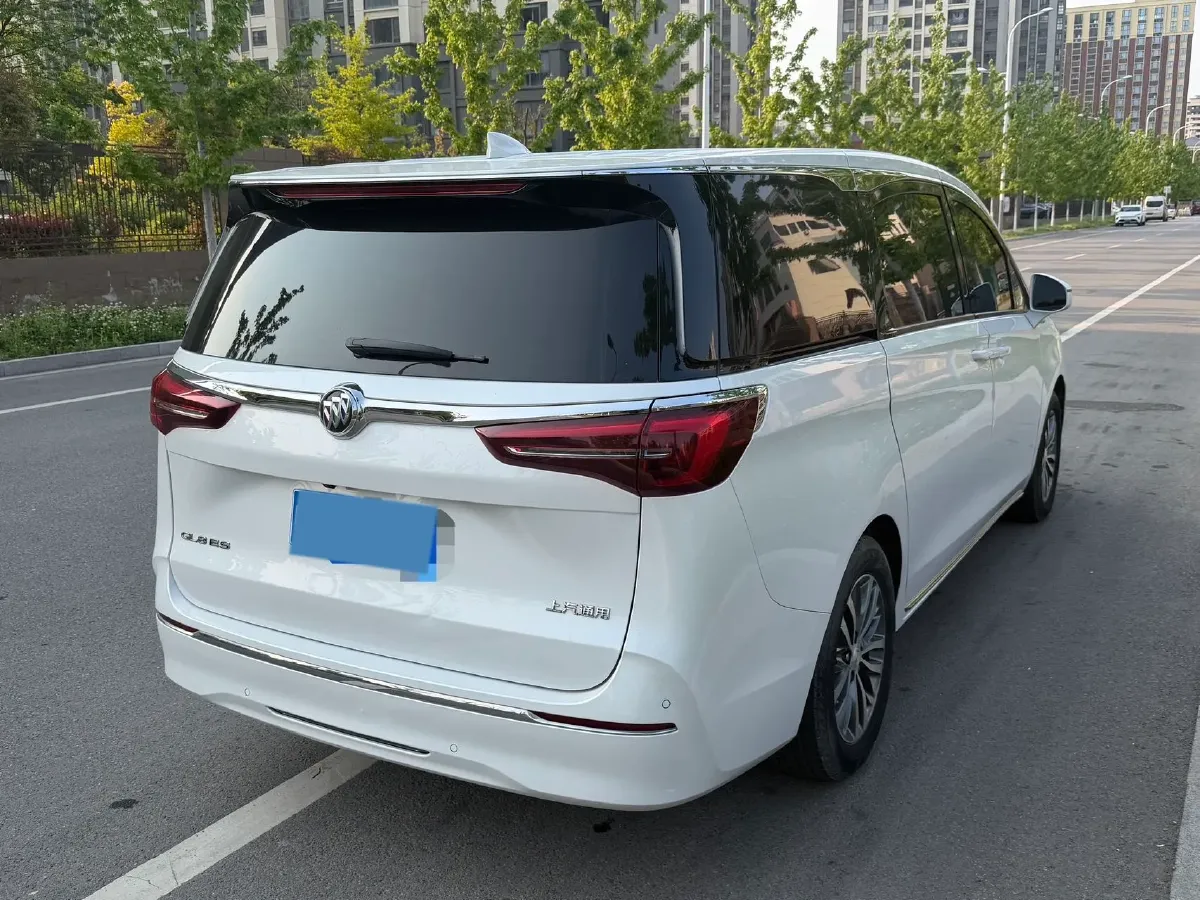 2023 Buick GL8 2.0T 237HP L4 9AT,autocango,china used car exporter,china ev exporter,chinese used car exporter,chinese used ev exporter