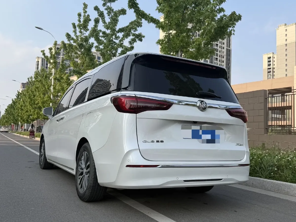 2023 Buick GL8 2.0T 237HP L4 9AT,autocango,china used car exporter,china ev exporter,chinese used car exporter,chinese used ev exporter