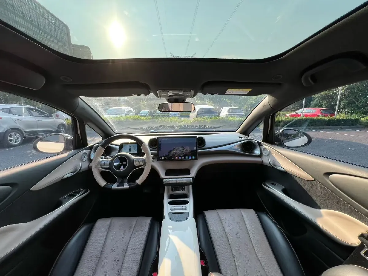 2023 BYD Dolphin BEV 44.928KWH,autocango,china used car exporter,china ev exporter,chinese used car exporter,chinese used ev exporter