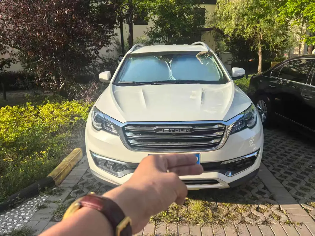 2018 Jetour X70 1.5T 147HP L4 8AT,autocango,china used car exporter,china ev exporter,chinese used car exporter,chinese used ev exporter