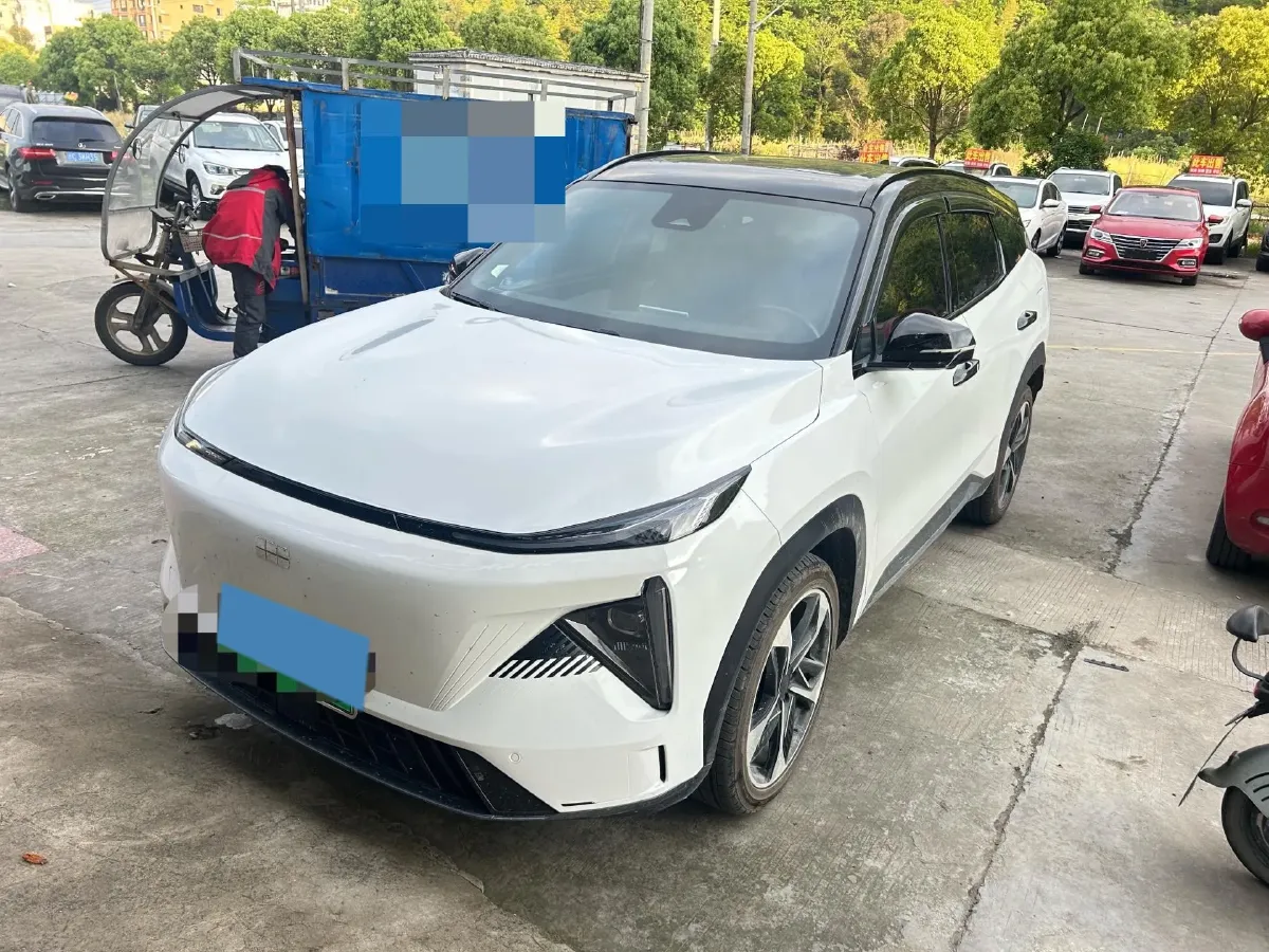 2023 Geely Galaxy L7 1.5T 163HP L4 3DHT PHEV 18.7KWH,autocango,china used car exporter,china ev exporter,chinese used car exporter,chinese used ev exporter