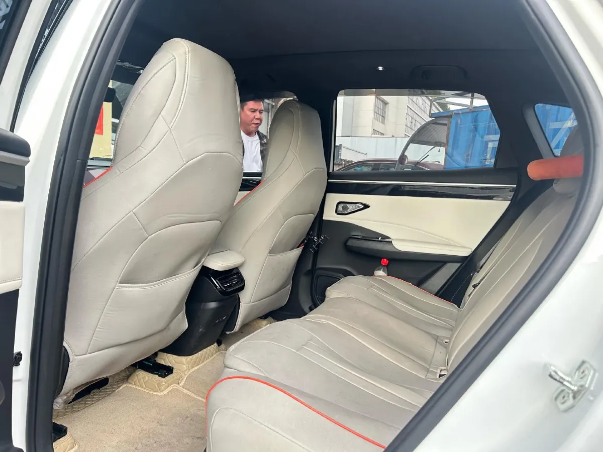 2023 Geely Galaxy L7 1.5T 163HP L4 3DHT PHEV 18.7KWH,autocango,china used car exporter,china ev exporter,chinese used car exporter,chinese used ev exporter