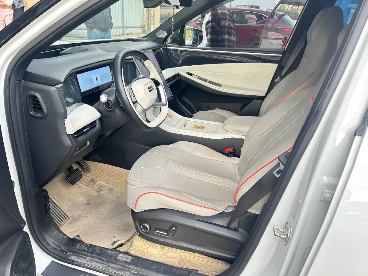 2023 Geely Galaxy L7 1.5T 163HP L4 3DHT PHEV 18.7KWH,autocango,china used car exporter,china ev exporter,chinese used car exporter,chinese used ev exporter
