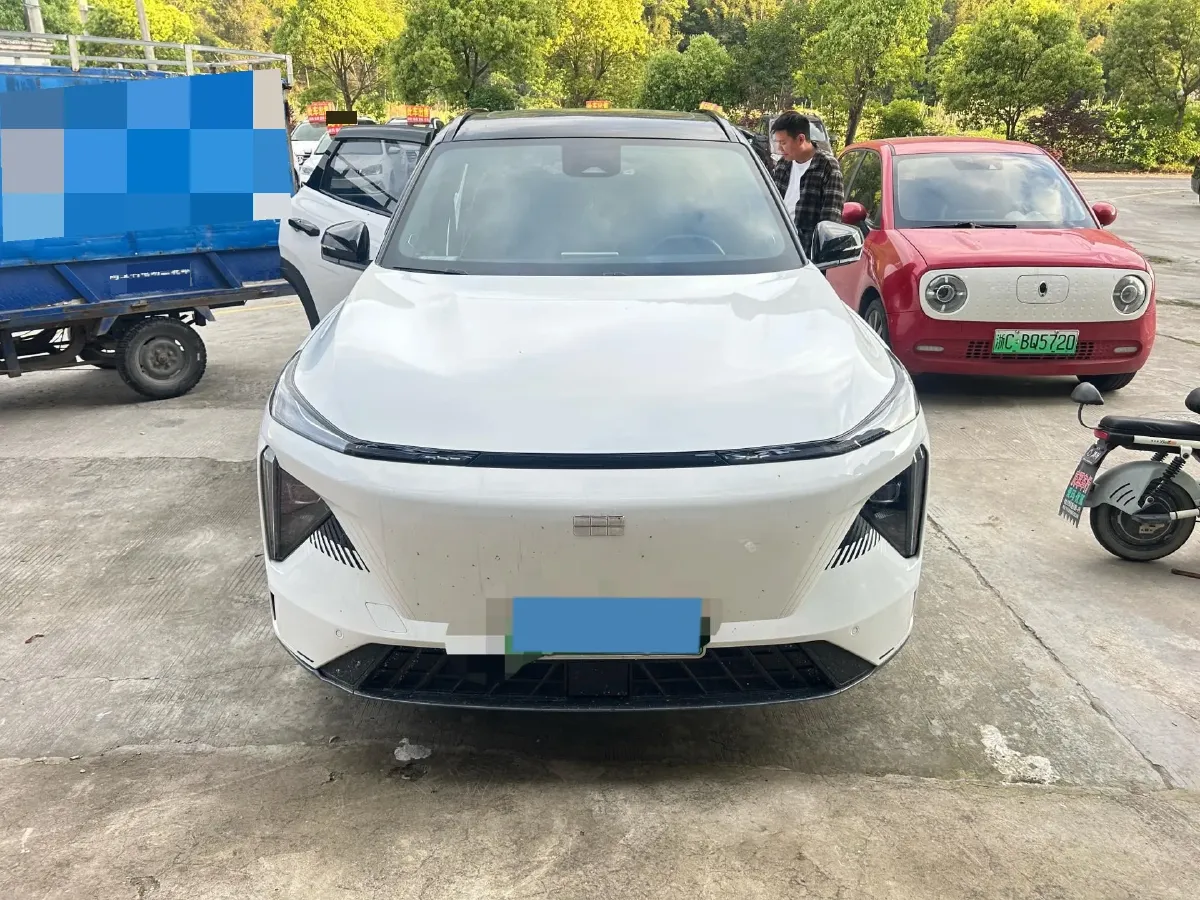 2023 Geely Galaxy L7 1.5T 163HP L4 3DHT PHEV 18.7KWH,autocango,china used car exporter,china ev exporter,chinese used car exporter,chinese used ev exporter