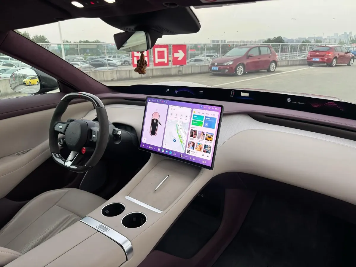 2025 MI YU7 BEV 101.7KWH,autocango,china used car exporter,china ev exporter,chinese used car exporter,chinese used ev exporter