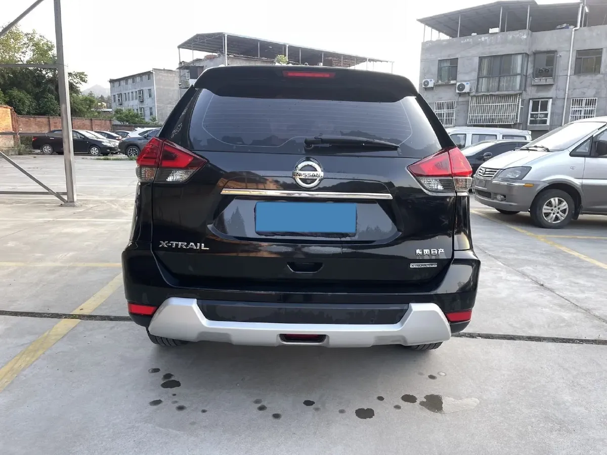 2020 Nissan X-Trail 2.0L 154HP L4 CVT,autocango,china used car exporter,china ev exporter,chinese used car exporter,chinese used ev exporter