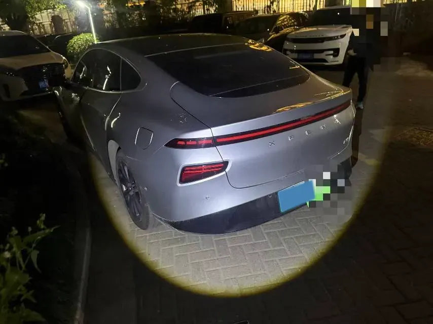 2020 Xpeng P7 BEV 70.8KWH,autocango,china used car exporter,china ev exporter,chinese used car exporter,chinese used ev exporter