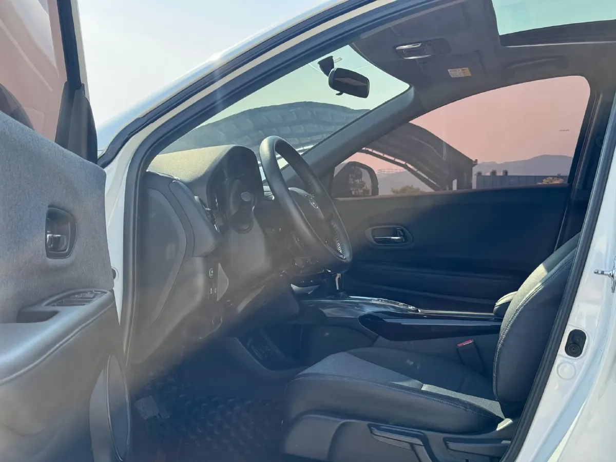 2021 Honda XR-V 1.5L 131HP L4 CVT,autocango,china used car exporter,china ev exporter,chinese used car exporter,chinese used ev exporter