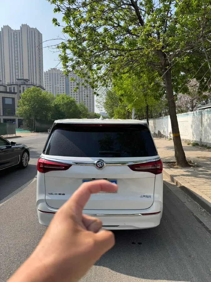 2023 Buick GL8 2.0T 237HP L4 9AT,autocango,china used car exporter,china ev exporter,chinese used car exporter,chinese used ev exporter
