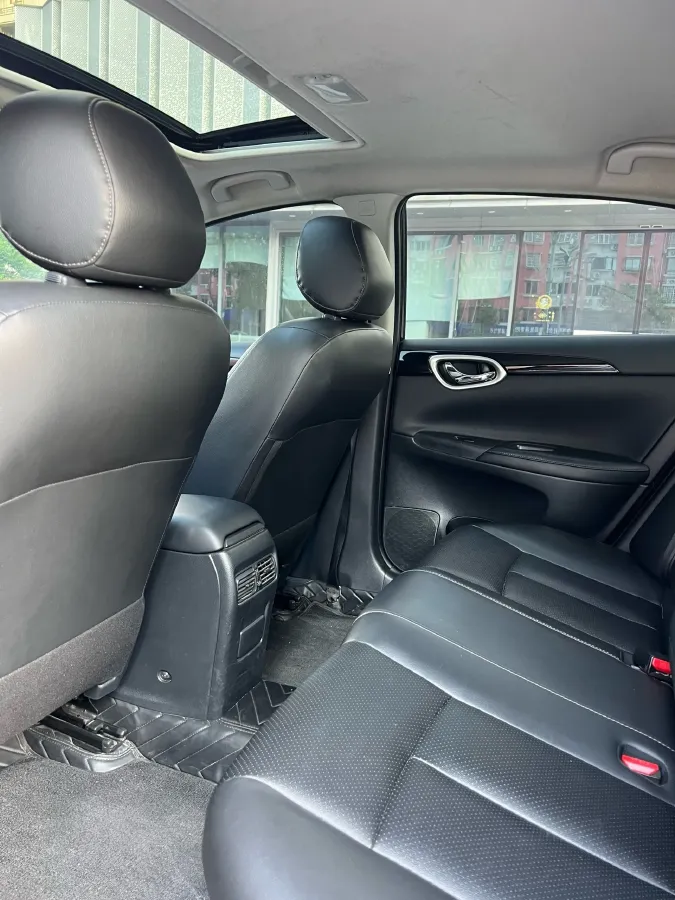 2021 Nissan Sylphy 1.6L 122HP L4 CVT,autocango,china used car exporter,china ev exporter,chinese used car exporter,chinese used ev exporter