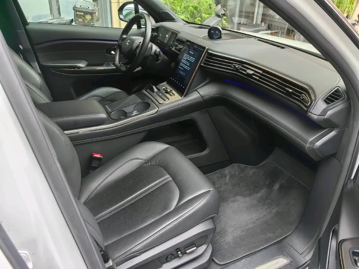 2022 NIO ES6 BEV 75KWH,autocango,china used car exporter,china ev exporter,chinese used car exporter,chinese used ev exporter