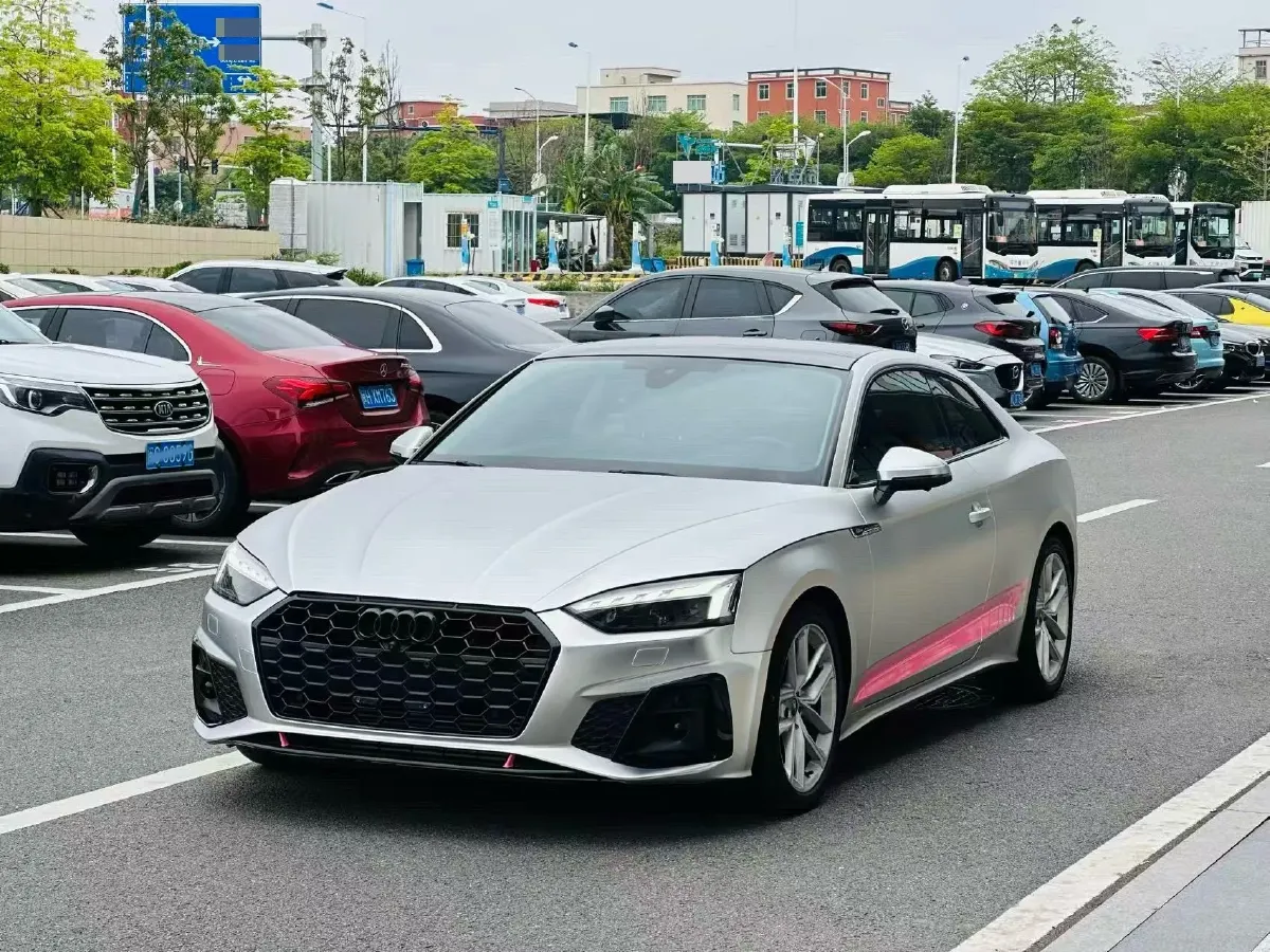 2021 Audi A5 2.0T 204HP L4 7DCT,autocango,china used car exporter,china ev exporter,chinese used car exporter,chinese used ev exporter