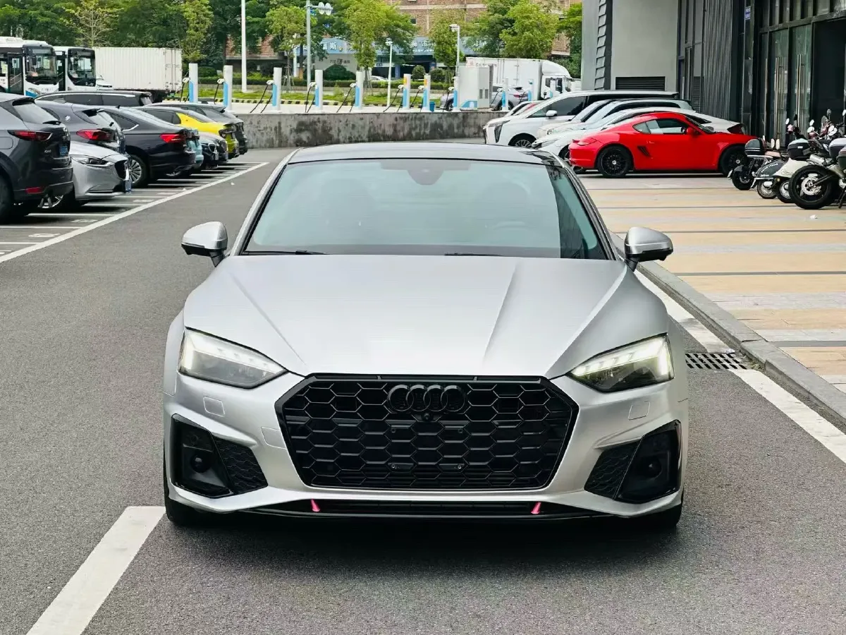 2021 Audi A5 2.0T 204HP L4 7DCT,autocango,china used car exporter,china ev exporter,chinese used car exporter,chinese used ev exporter