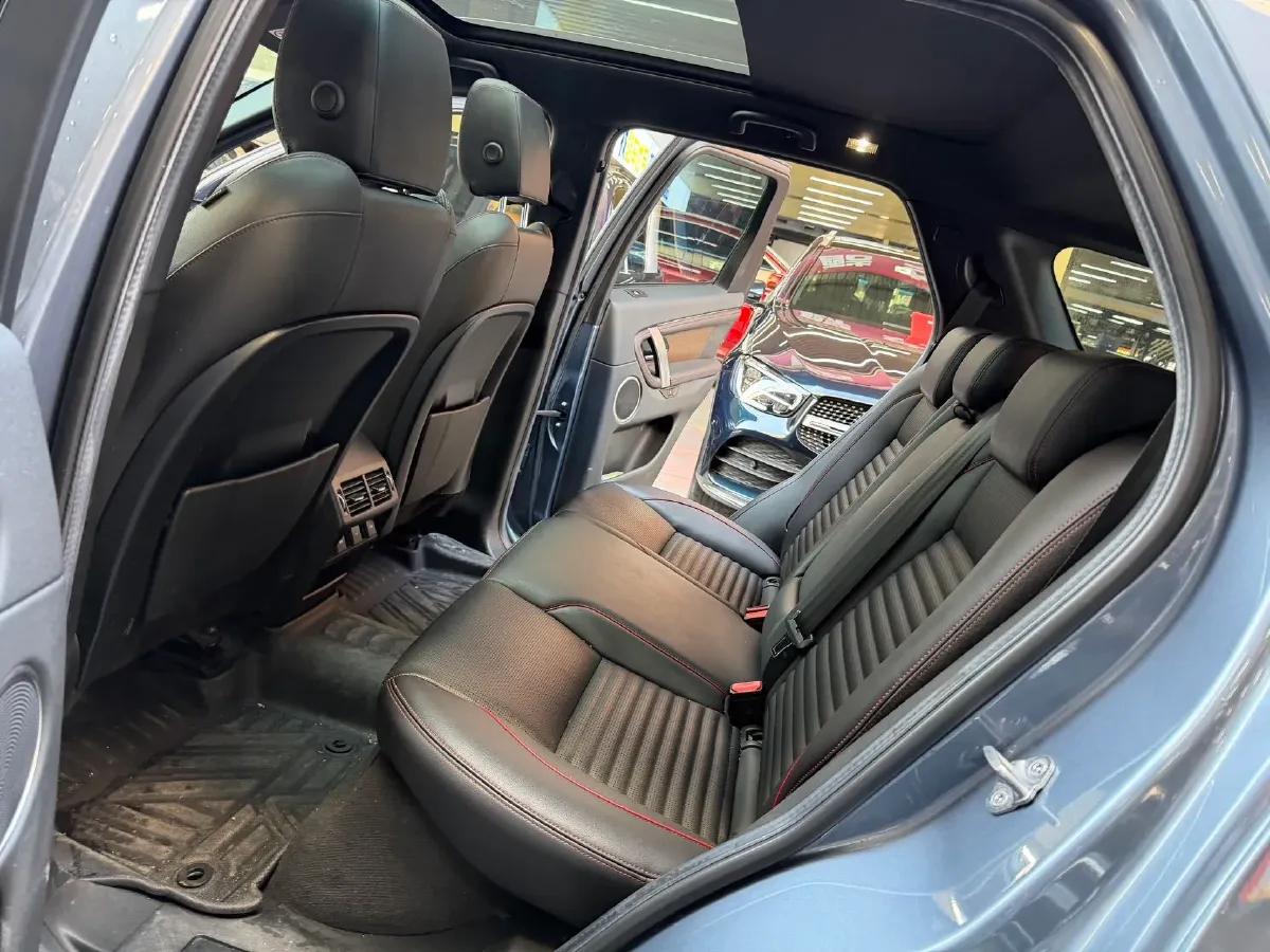 2021 Land Rover Discovery Sport 2.0T 249HP L4 9AT,autocango,china used car exporter,china ev exporter,chinese used car exporter,chinese used ev exporter