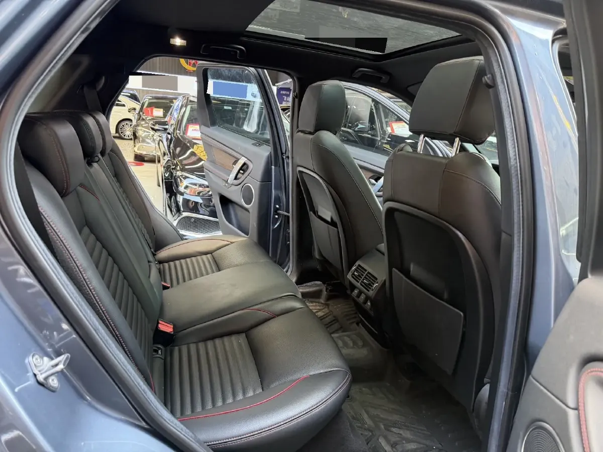 2021 Land Rover Discovery Sport 2.0T 249HP L4 9AT,autocango,china used car exporter,china ev exporter,chinese used car exporter,chinese used ev exporter