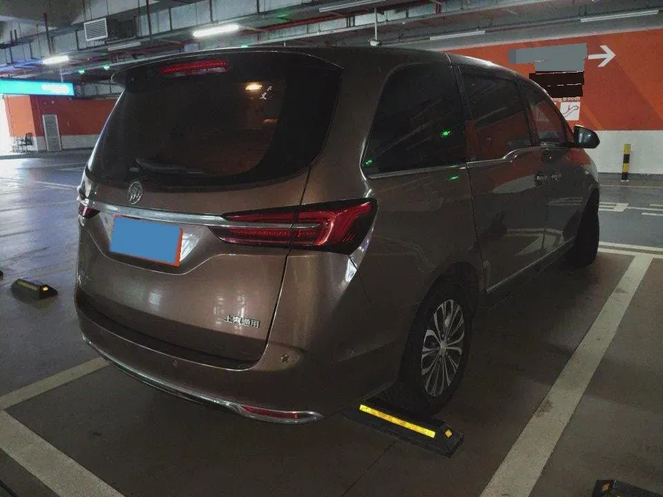 2022 Buick GL8 2.0T 237HP L4 9AT,autocango,china used car exporter,china ev exporter,chinese used car exporter,chinese used ev exporter