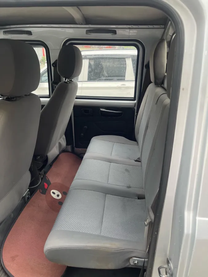 2021 WuLing RongGuang Mini Truck 1.5L 99HP L4 5MT,autocango,china used car exporter,china ev exporter,chinese used car exporter,chinese used ev exporter