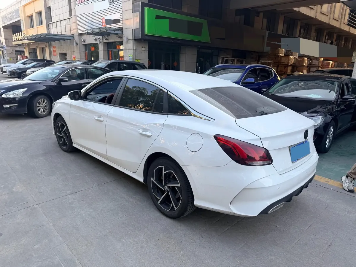 2021 MG 5 1.5T 173HP L4 7DCT,autocango,china used car exporter,china ev exporter,chinese used car exporter,chinese used ev exporter