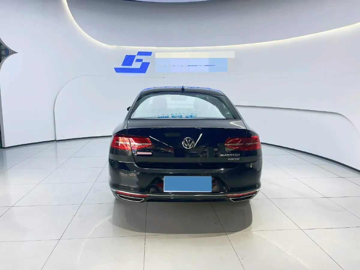 2019 Volkswagen Magotan 2.0T 186HP L4 7DCT,autocango,china used car exporter,china ev exporter,chinese used car exporter,chinese used ev exporter