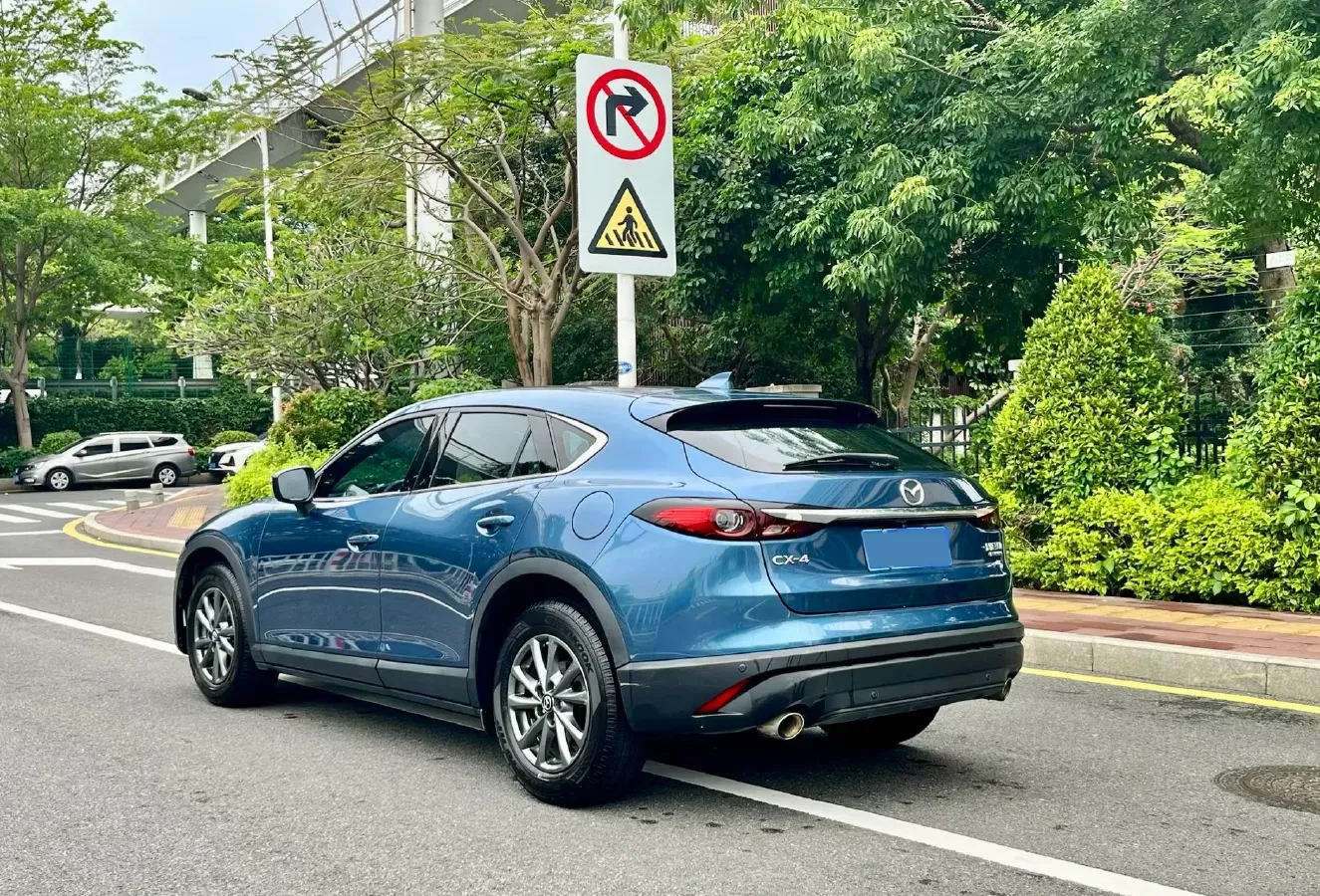 2020 Mazda CX-4 2.0L 158HP L4 6AT,autocango,china used car exporter,china ev exporter,chinese used car exporter,chinese used ev exporter