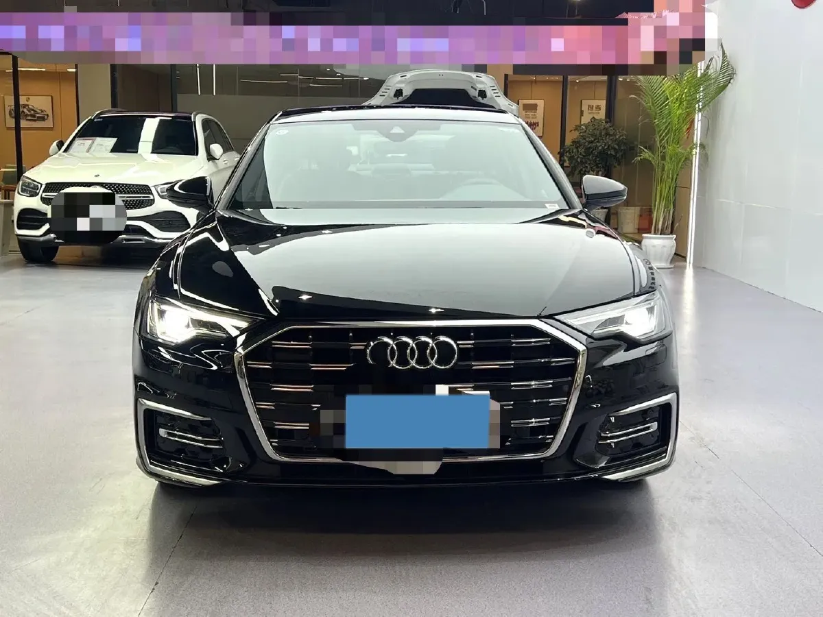 2024 Audi A6L 2.0T 190HP L4 7DCT,autocango,china used car exporter,china ev exporter,chinese used car exporter,chinese used ev exporter