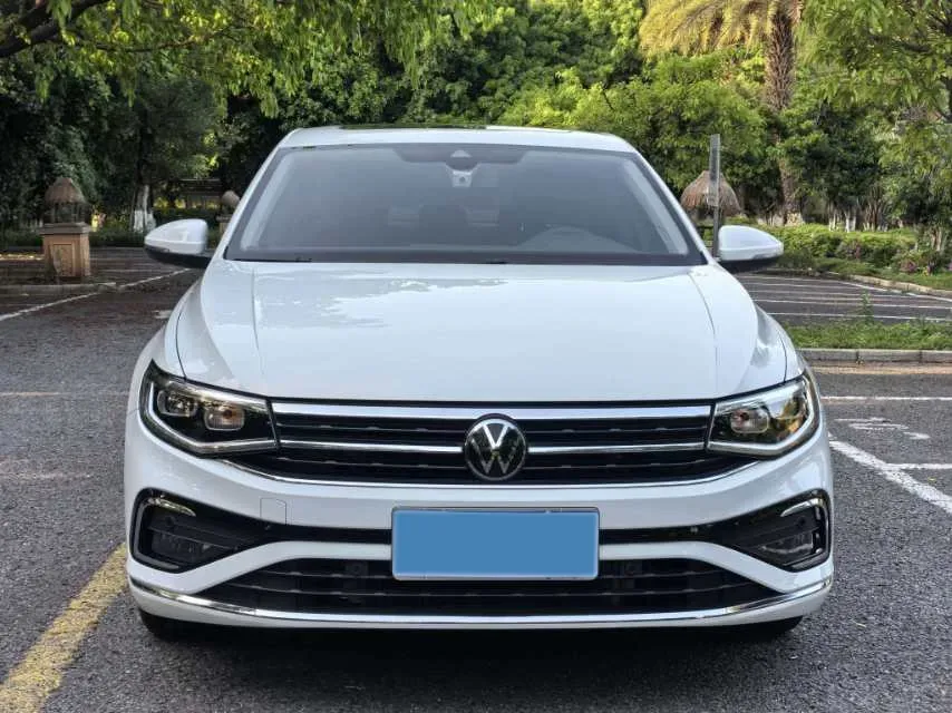 2023 Volkswagen Bora 1.5T 160HP L4 7DCT,autocango,china used car exporter,china ev exporter,chinese used car exporter,chinese used ev exporter