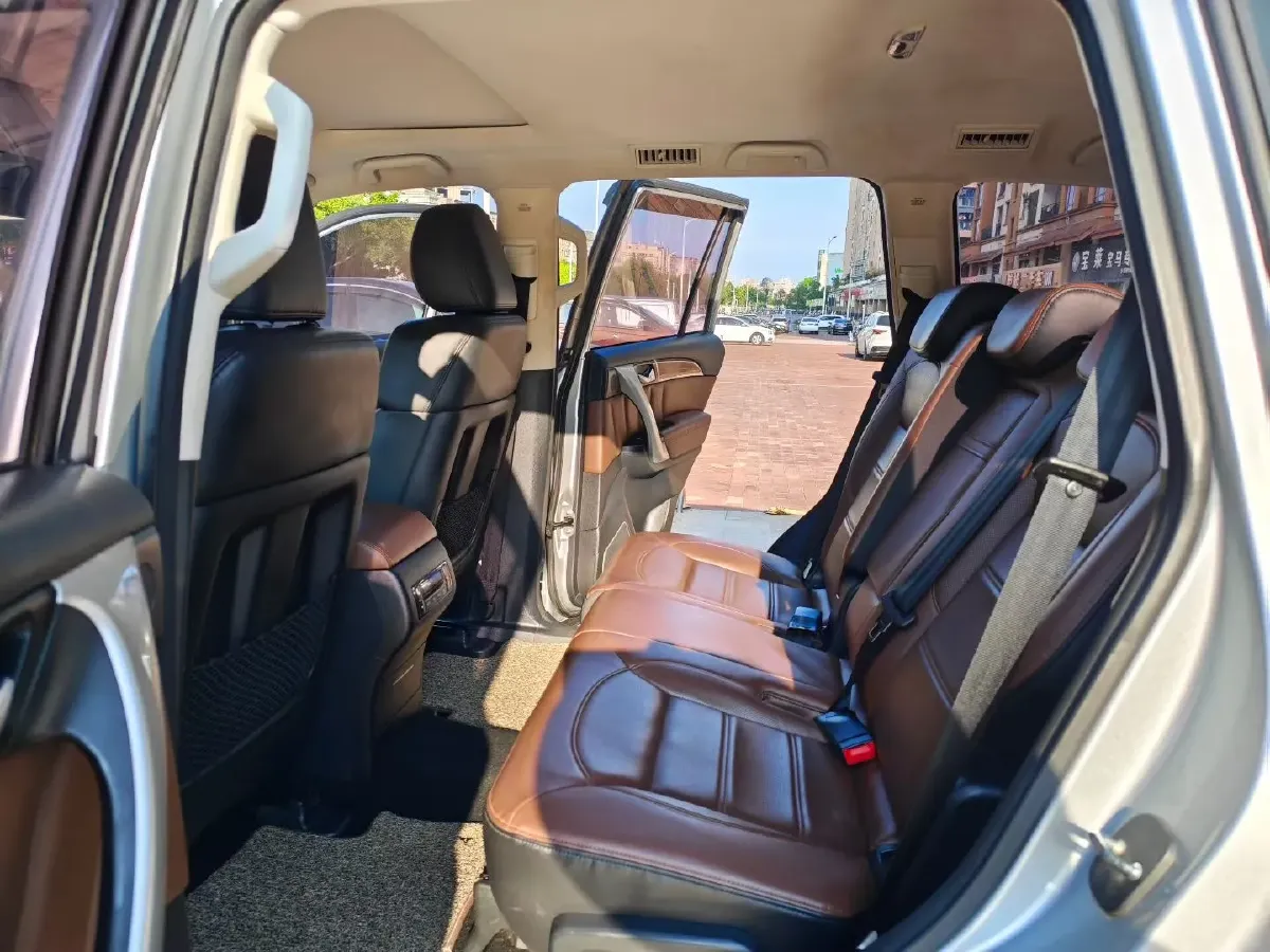 2017 Haval H9 2.0T 252HP L4 8AT,autocango,china used car exporter,china ev exporter,chinese used car exporter,chinese used ev exporter