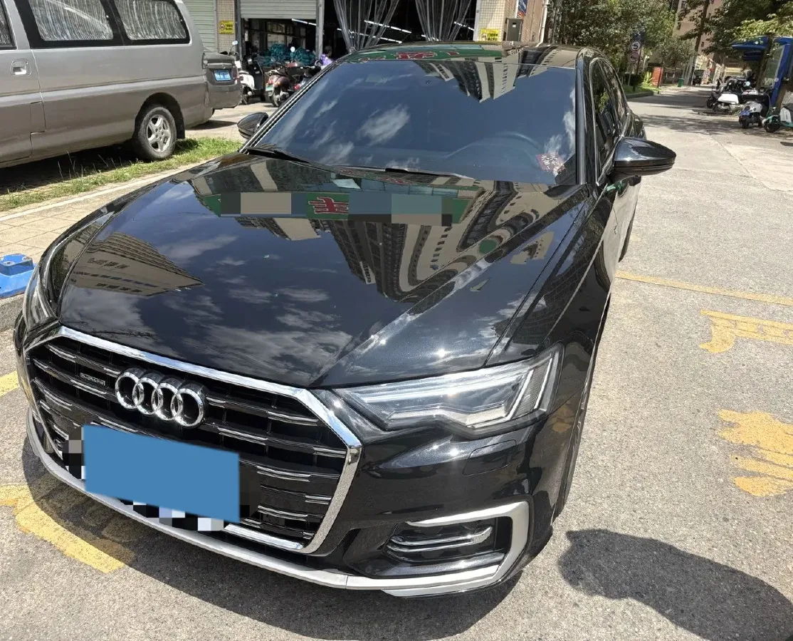 2020 Audi A6L 2.0T 224HP L4 7DCT,autocango,china used car exporter,china ev exporter,chinese used car exporter,chinese used ev exporter