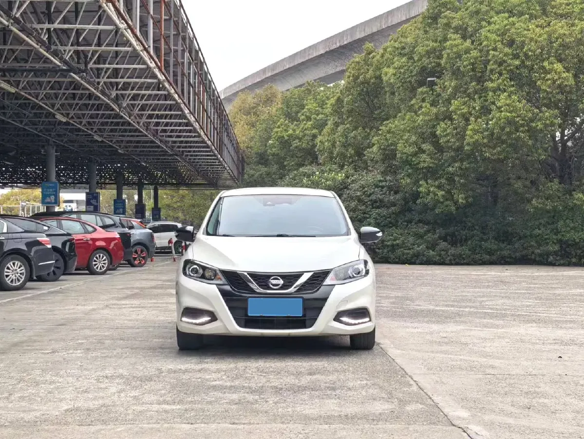 2021 Nissan Tiida 1.6L 122HP L4 CVT,autocango,china used car exporter,china ev exporter,chinese used car exporter,chinese used ev exporter