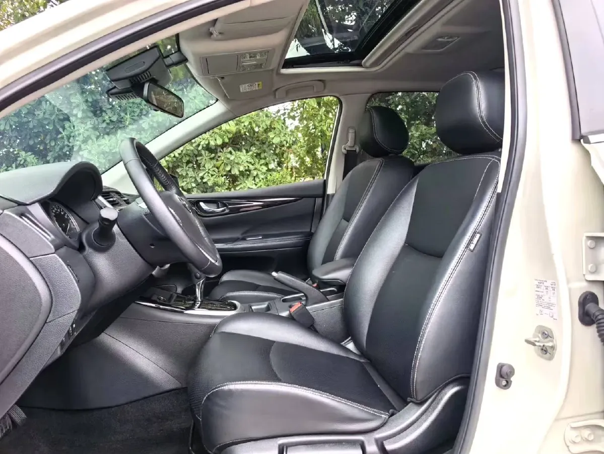 2021 Nissan Tiida 1.6L 122HP L4 CVT,autocango,china used car exporter,china ev exporter,chinese used car exporter,chinese used ev exporter