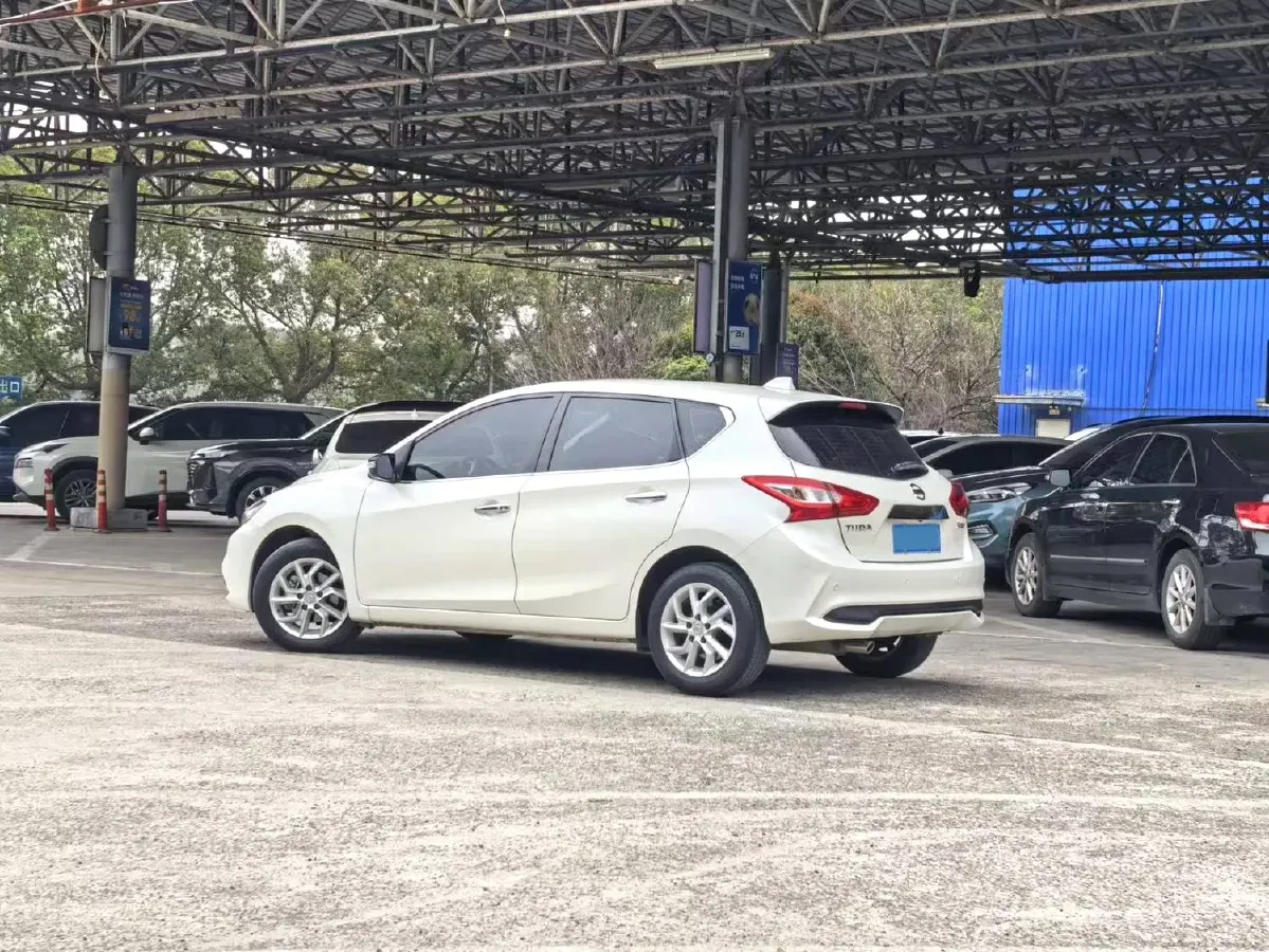2021 Nissan Tiida 1.6L 122HP L4 CVT,autocango,china used car exporter,china ev exporter,chinese used car exporter,chinese used ev exporter