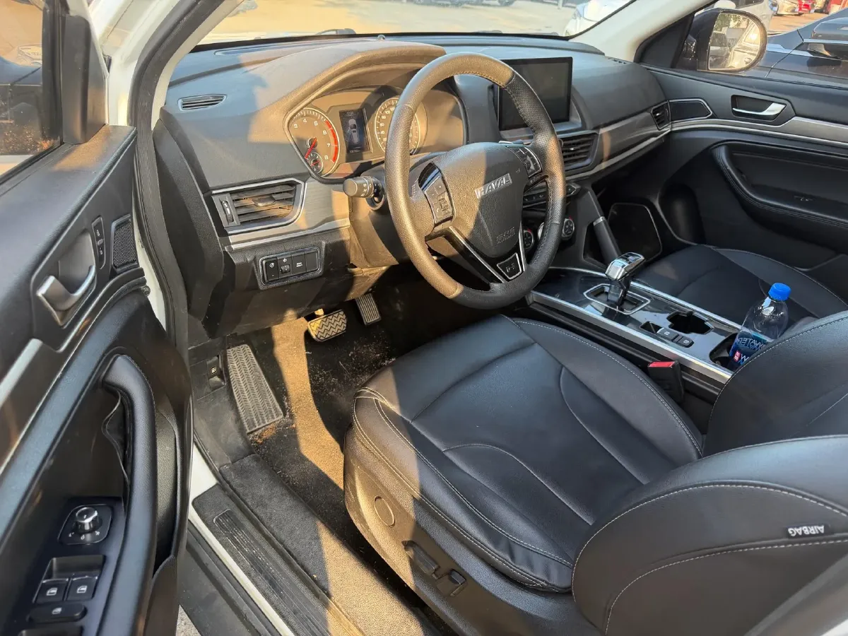 2021 Haval H6 1.5T 150HP L4 7DCT,autocango,china used car exporter,china ev exporter,chinese used car exporter,chinese used ev exporter