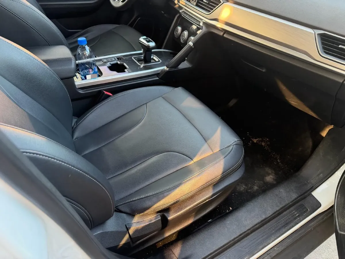 2021 Haval H6 1.5T 150HP L4 7DCT,autocango,china used car exporter,china ev exporter,chinese used car exporter,chinese used ev exporter