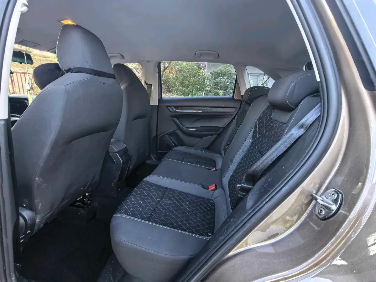 2018 Skoda Rapid Spaceback 1.4T 131HP L4 7DCT,autocango,china used car exporter,china ev exporter,chinese used car exporter,chinese used ev exporter