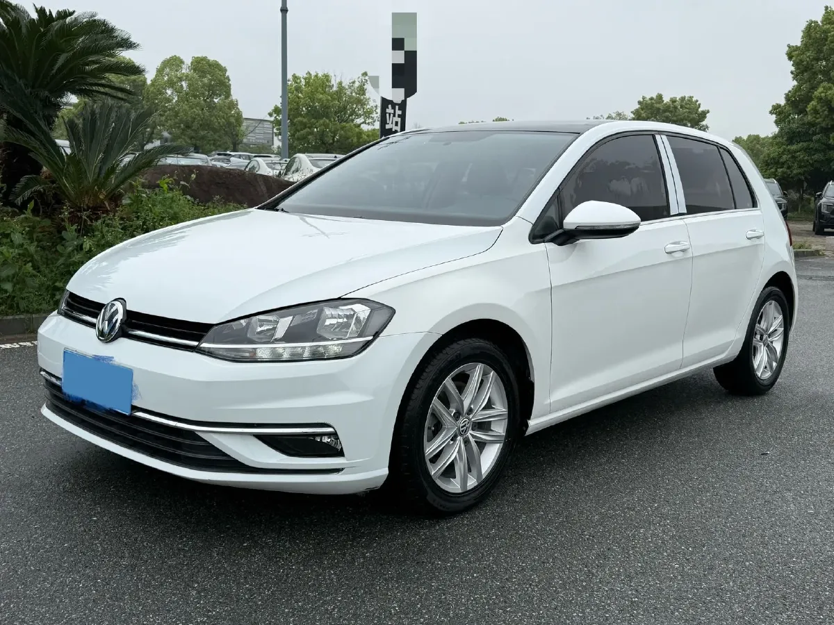 2018 Volkswagen Golf 1.4T 131HP L4 7DCT,autocango,china used car exporter,china ev exporter,chinese used car exporter,chinese used ev exporter