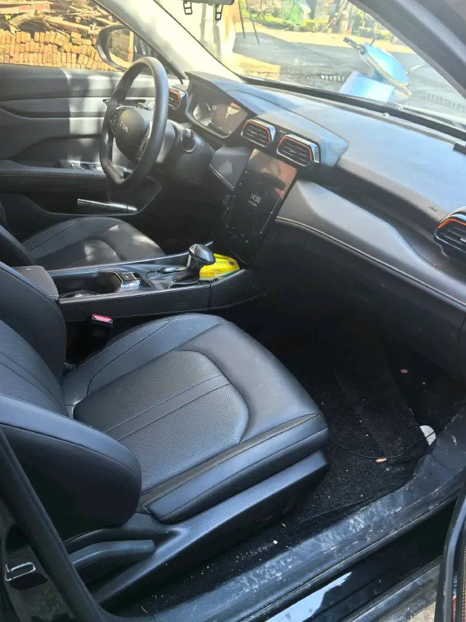 2024 DongFeng Aeolus YiXuan 1.5L 125HP L4 6DCT,autocango,china used car exporter,china ev exporter,chinese used car exporter,chinese used ev exporter