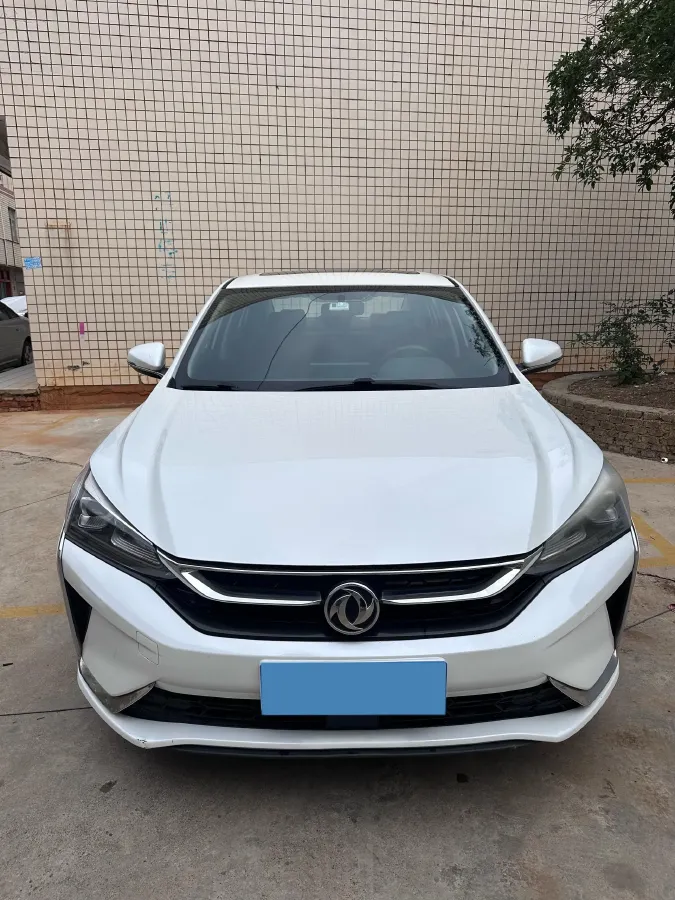 2020 DongFeng Aeolus YiXuan 1.5T 150HP L4 6DCT,autocango,china used car exporter,china ev exporter,chinese used car exporter,chinese used ev exporter