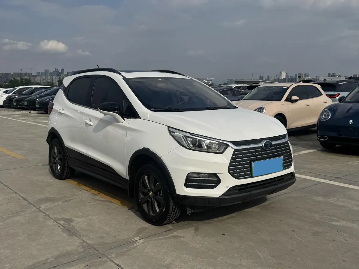 2018 BYD Yuan BEV 42KWH,autocango,china used car exporter,china ev exporter,chinese used car exporter,chinese used ev exporter