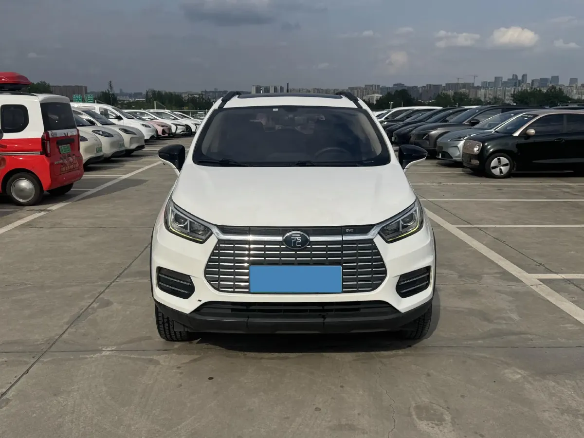 2018 BYD Yuan BEV 42KWH,autocango,china used car exporter,china ev exporter,chinese used car exporter,chinese used ev exporter