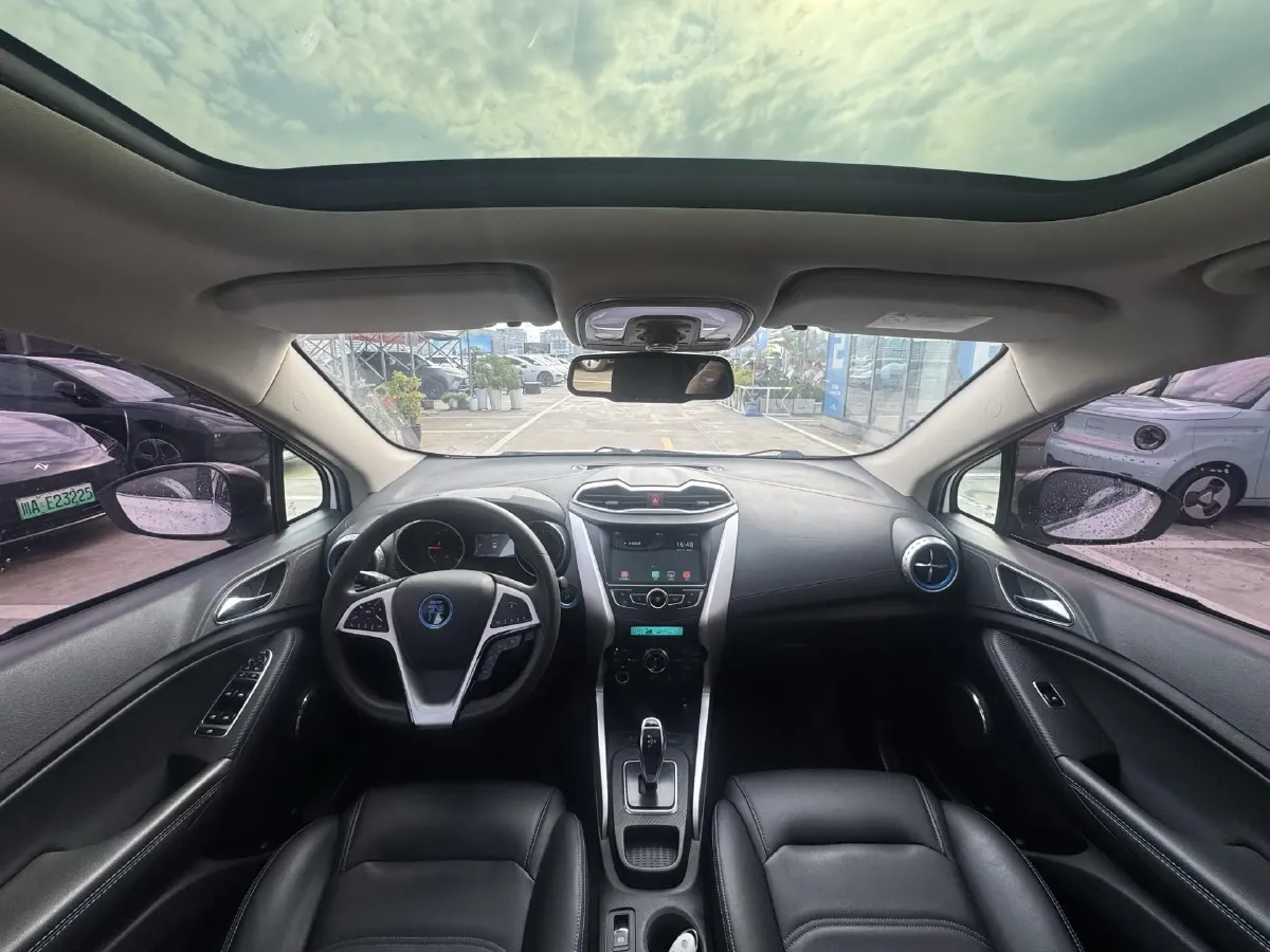 2018 BYD Yuan BEV 42KWH,autocango,china used car exporter,china ev exporter,chinese used car exporter,chinese used ev exporter