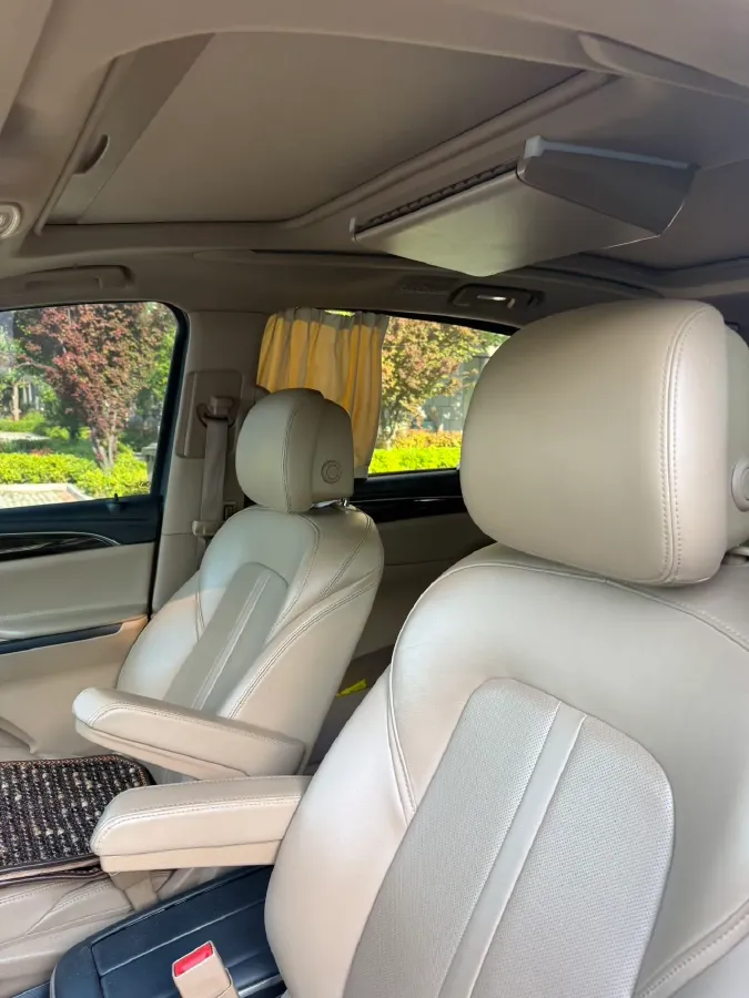 2018 Buick GL8 2.0T 260HP L4 6AT,autocango,china used car exporter,china ev exporter,chinese used car exporter,chinese used ev exporter