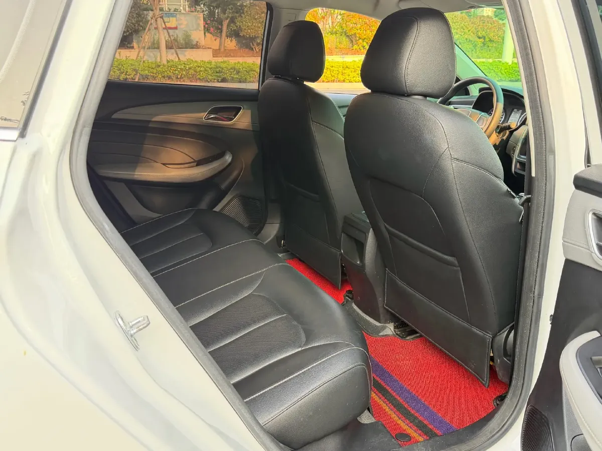 2018 Roewe Ei5 BEV 35KWH,autocango,china used car exporter,china ev exporter,chinese used car exporter,chinese used ev exporter