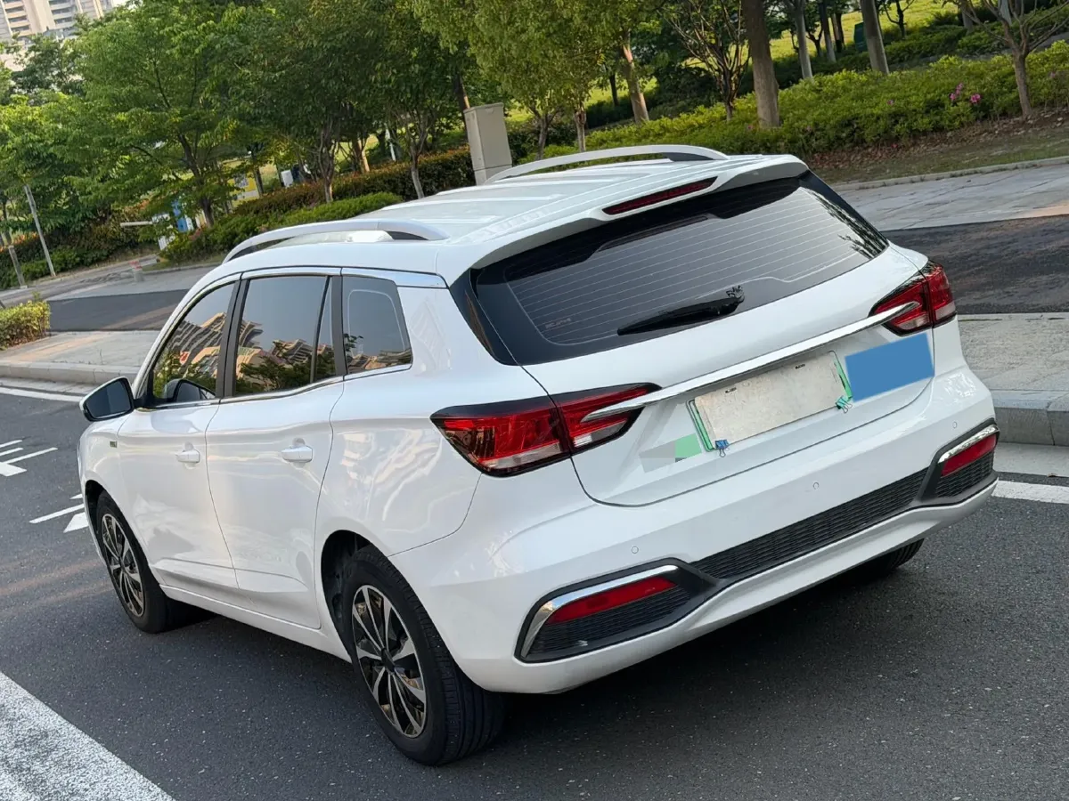 2018 Roewe Ei5 BEV 35KWH,autocango,china used car exporter,china ev exporter,chinese used car exporter,chinese used ev exporter