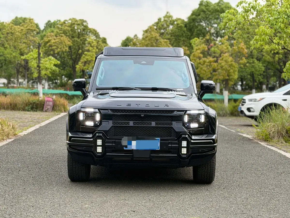 2025 Jetour Traveller 2.0T 254HP L4 7DCT,autocango,china used car exporter,china ev exporter,chinese used car exporter,chinese used ev exporter