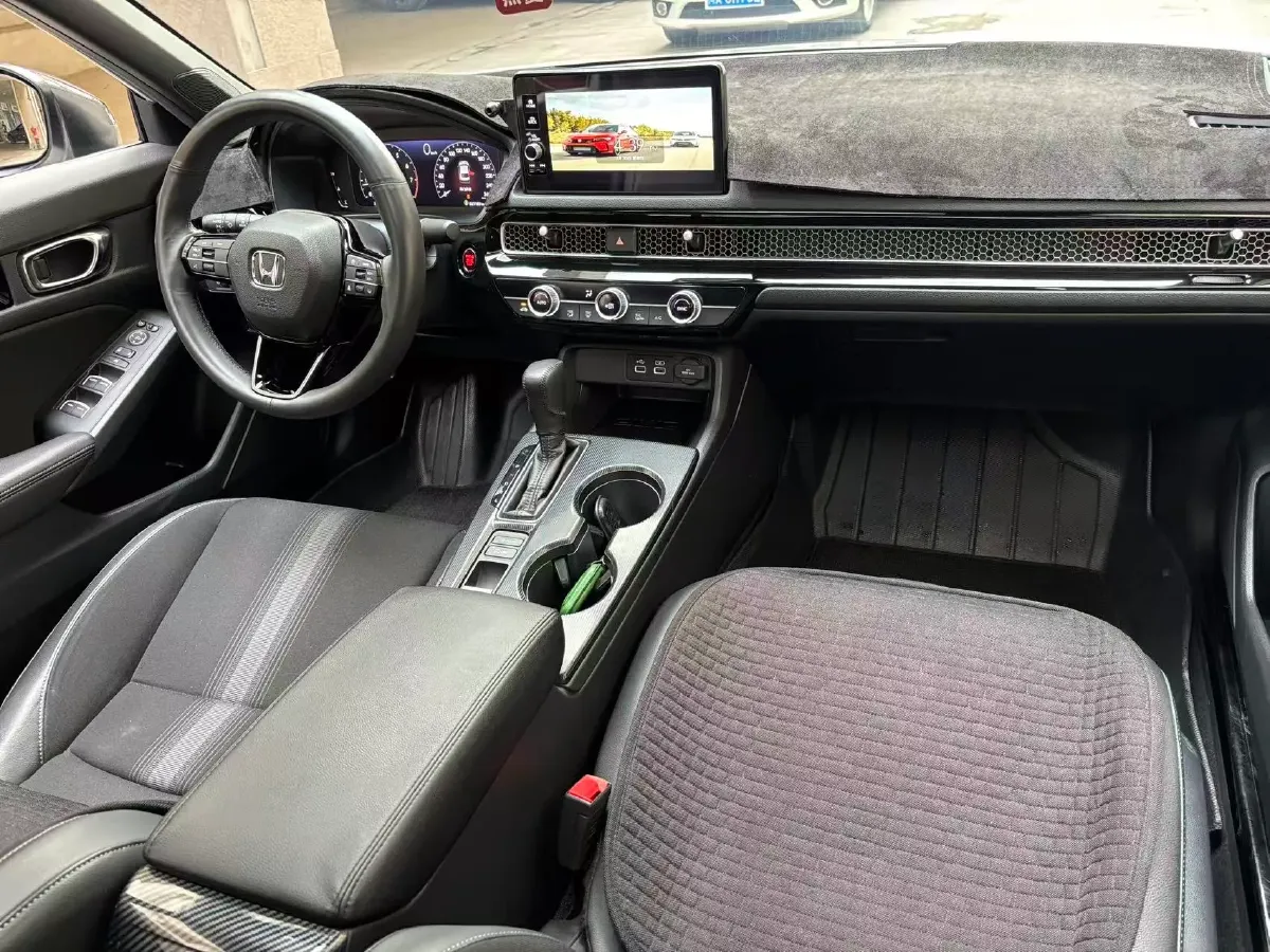 2022 Honda Civic 1.5T 182HP L4 CVT,autocango,china used car exporter,china ev exporter,chinese used car exporter,chinese used ev exporter