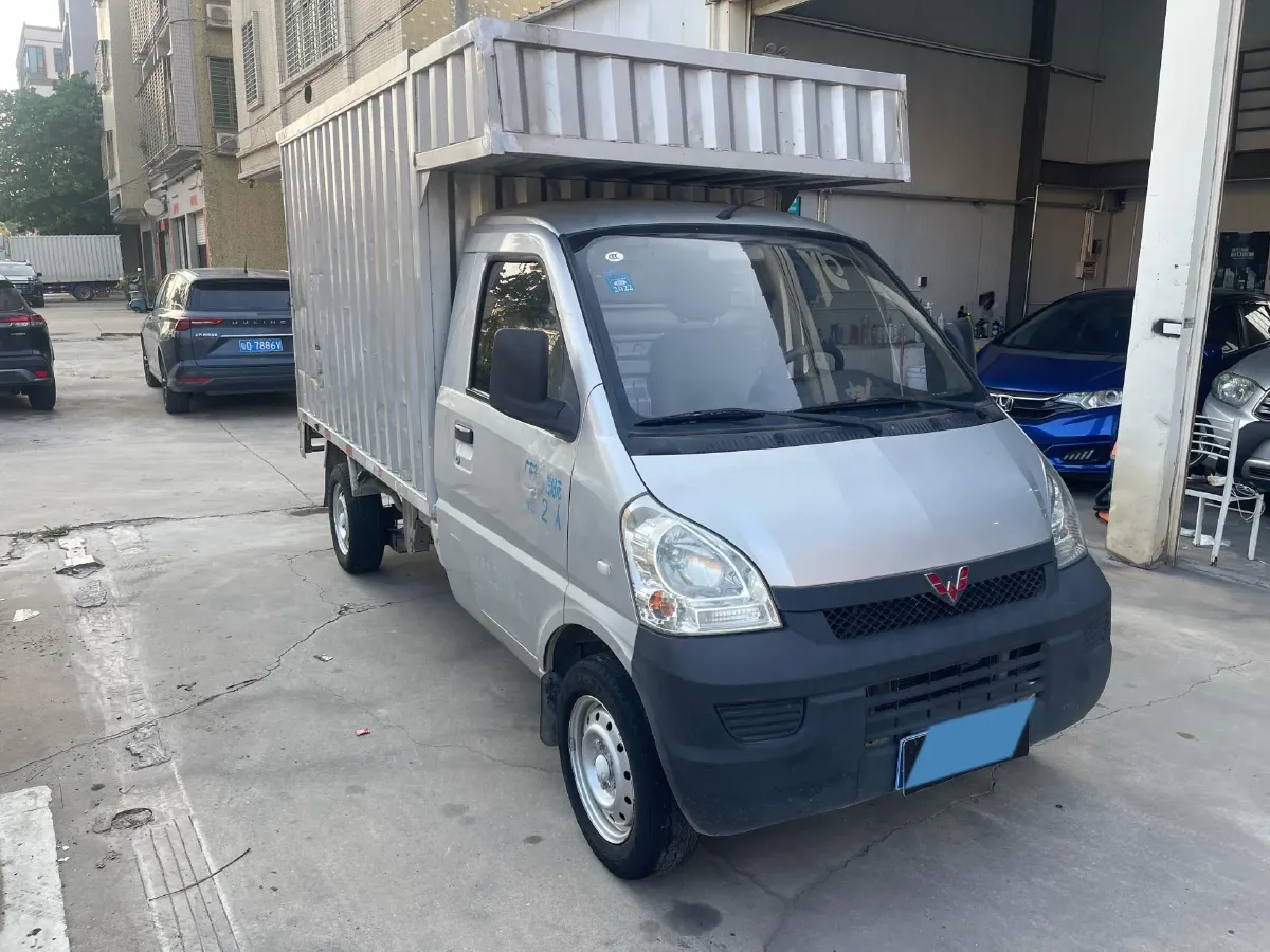 2017 Enranger 727 1.5L 112HP L4 5MT,autocango,china used car exporter,china ev exporter,chinese used car exporter,chinese used ev exporter