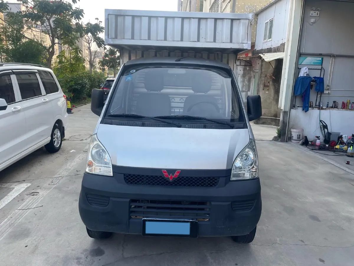2017 Enranger 727 1.5L 112HP L4 5MT,autocango,china used car exporter,china ev exporter,chinese used car exporter,chinese used ev exporter
