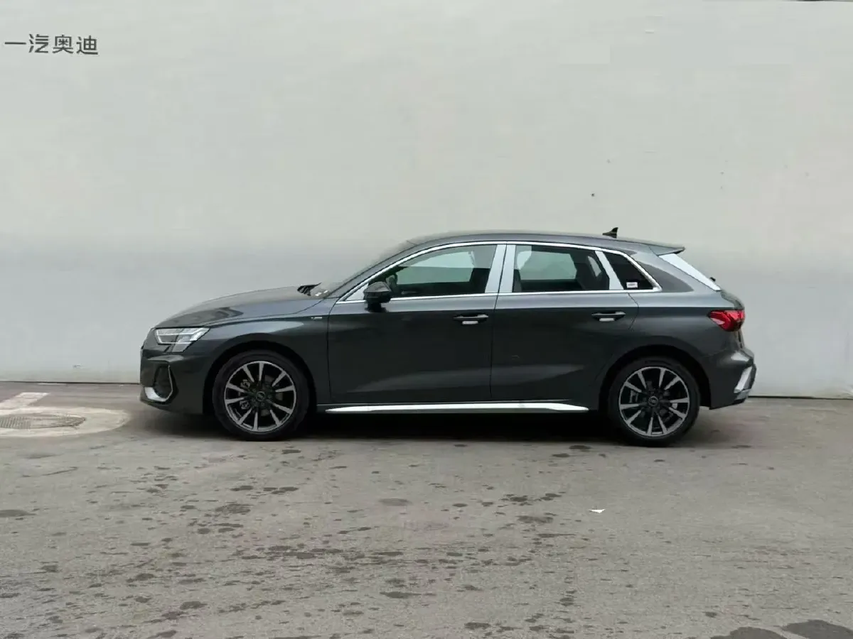 2026 Audi A3 1.5T 160HP L4 7DCT,autocango,china used car exporter,china ev exporter,chinese used car exporter,chinese used ev exporter