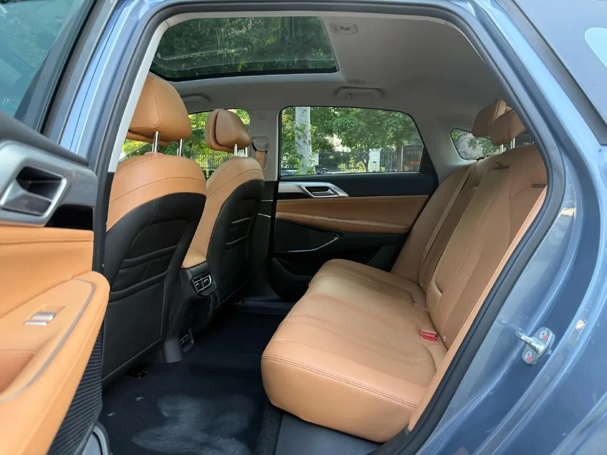 2022 Xpeng P5 BEV 66.2KWH,autocango,china used car exporter,china ev exporter,chinese used car exporter,chinese used ev exporter